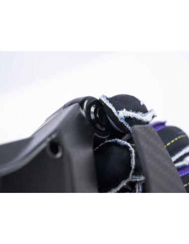 CONSPIT 300 GT – 3D Carbon Sim Racing Wheel with LCD, RGB & Magnetic Paddles | RaceGear.eu